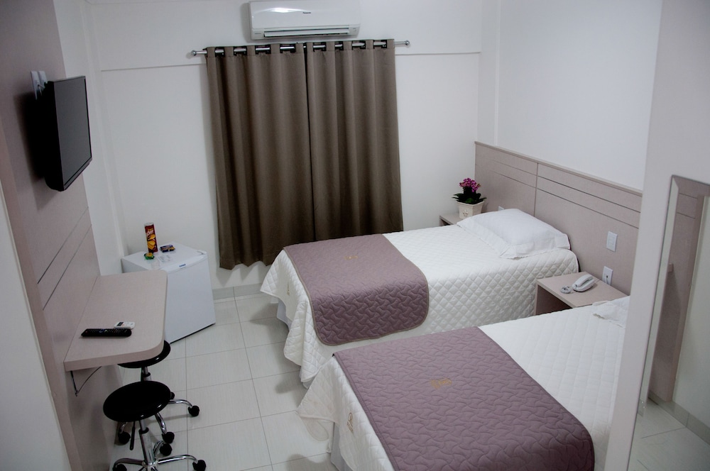Roari Hotel 20/43