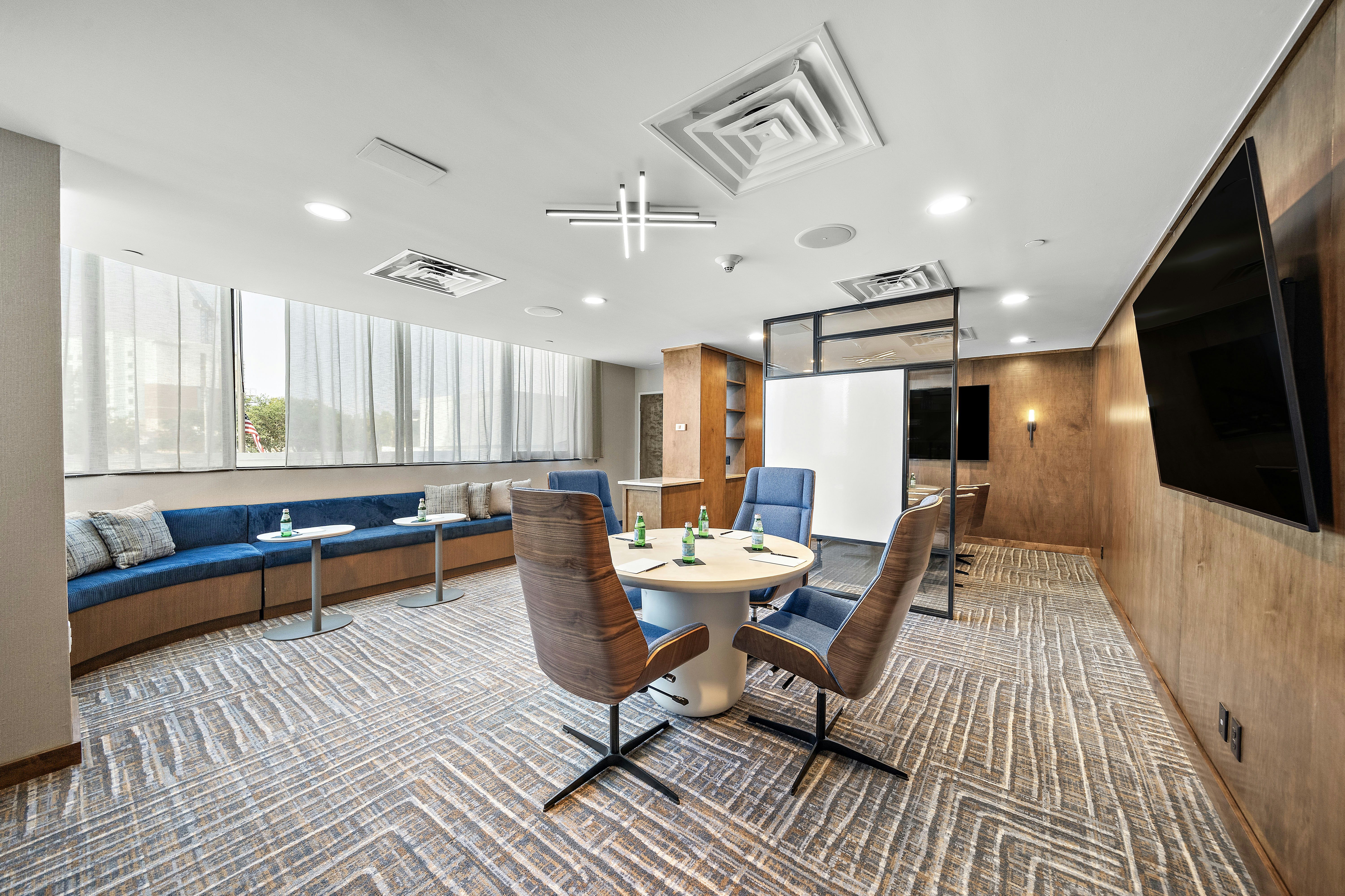 Hilton College Station & Conference Center 31/69