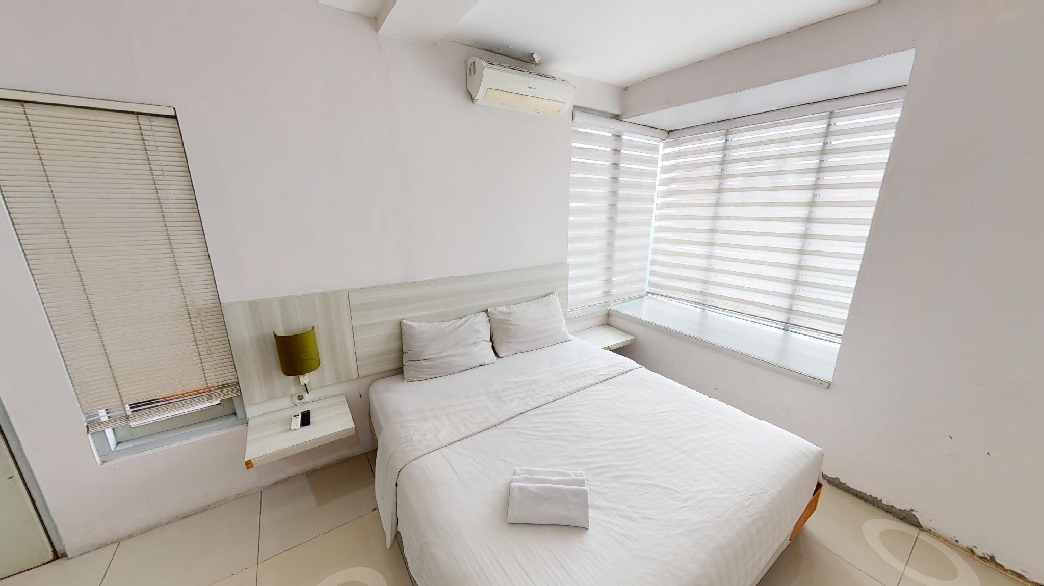 Sky Hotel Jogja 5/18