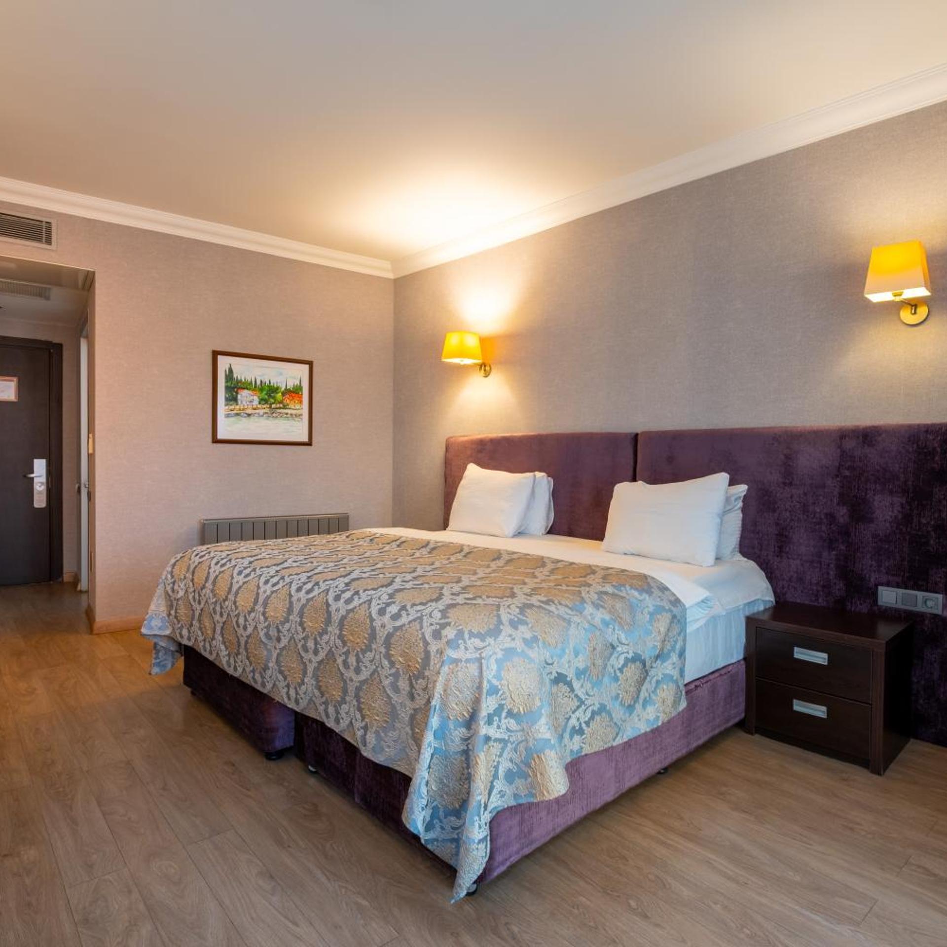 Ener Old Castle Resort Hotel 19/63