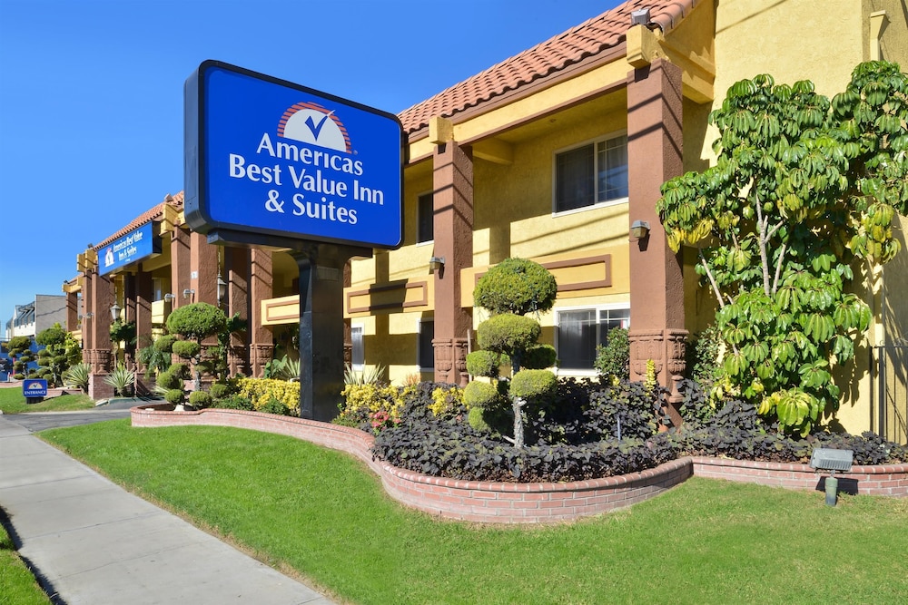 Americas Best Value Inn & Suites Fontana 3/22