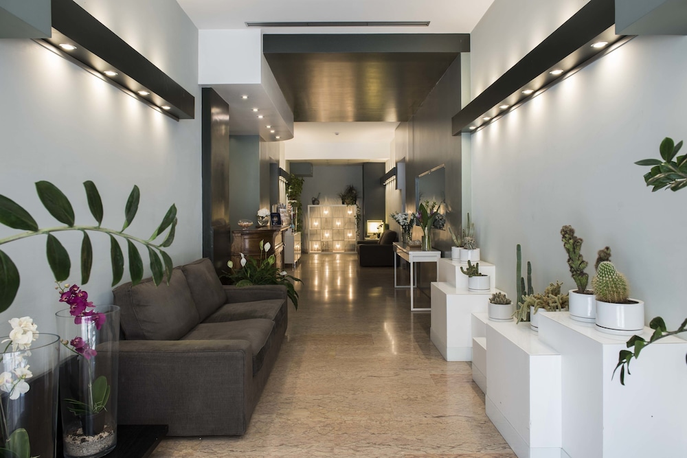 Hotel Montestella 24/41