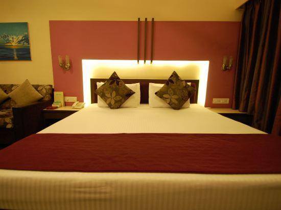 HOTEL SHREEMAYA 8/18