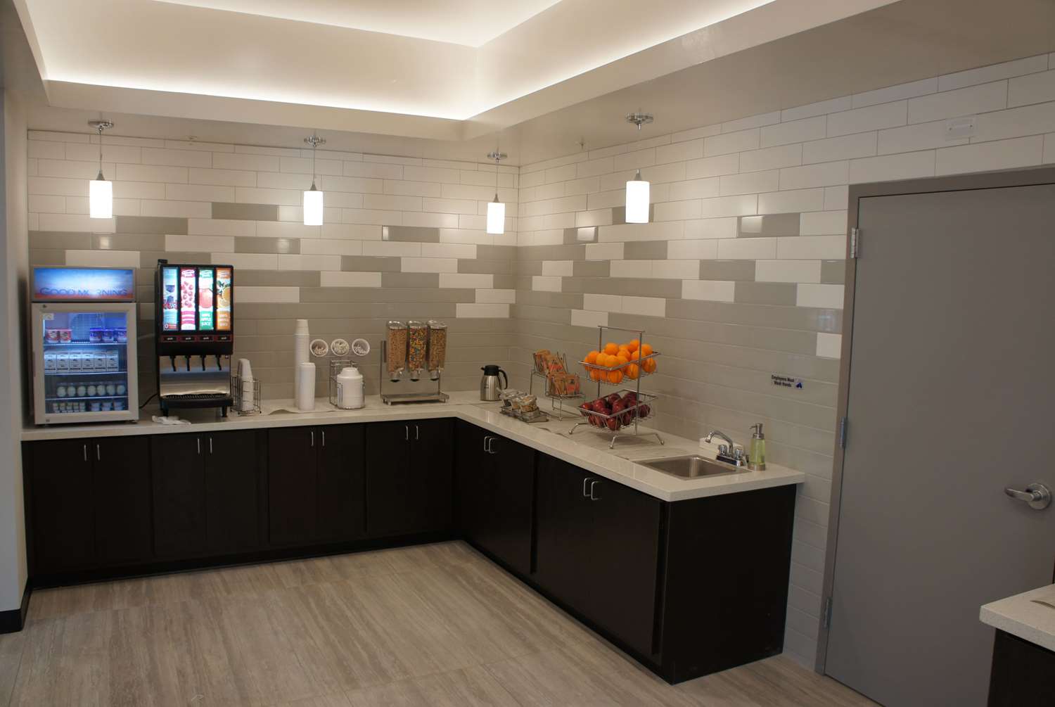 La Quinta Inn Suites By Wyndham Mobile 13/70
