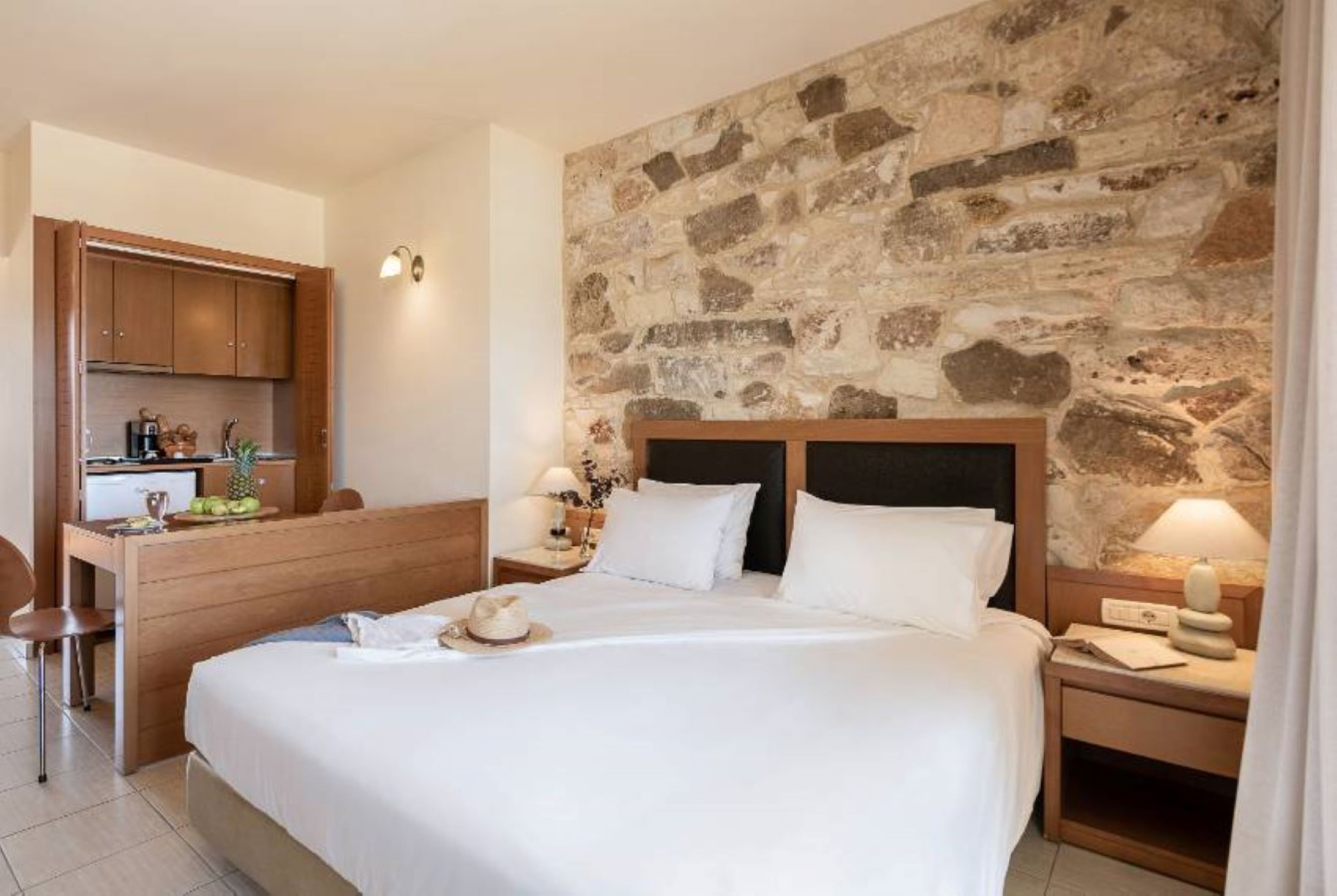 Room, Inland View