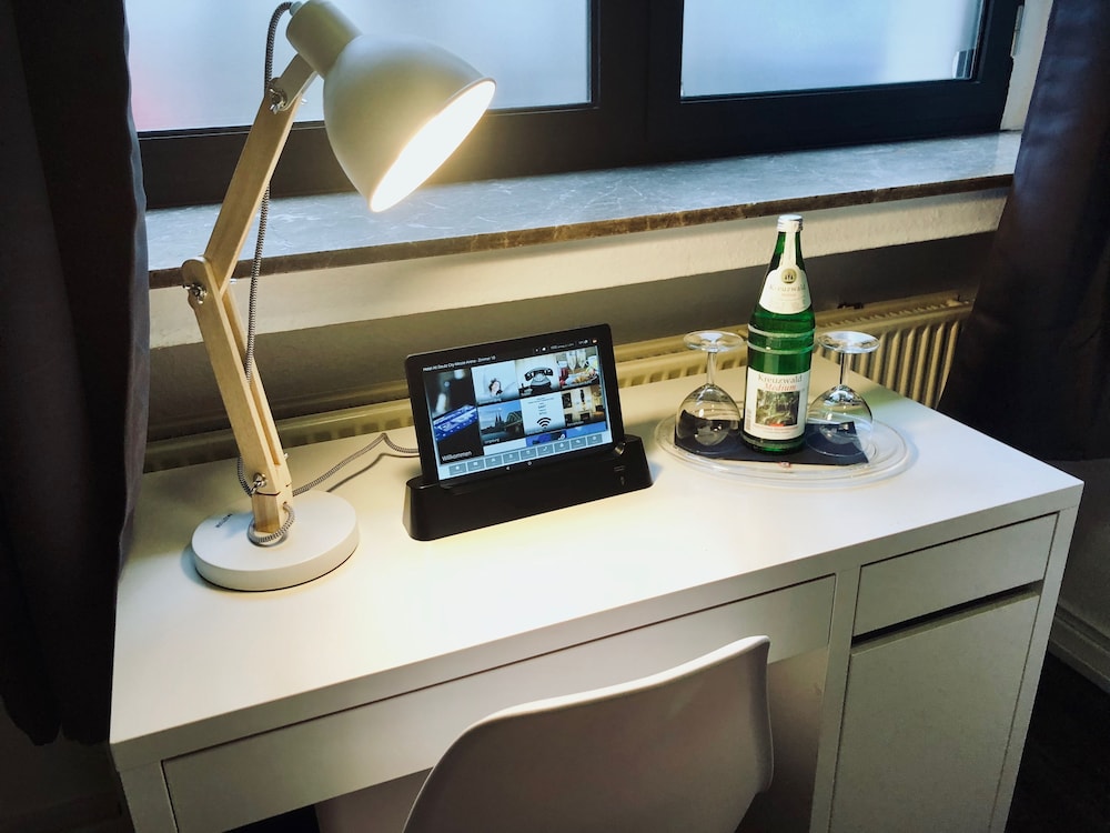 Hotel Alt Deutz City-Messe-Arena 36/50