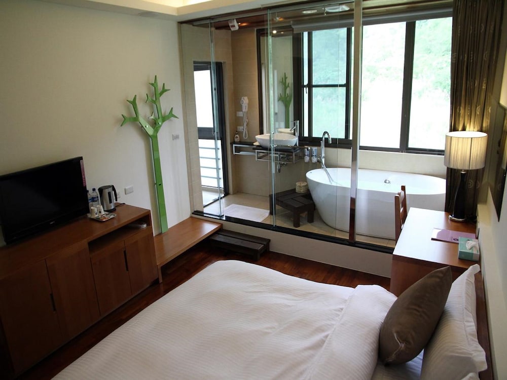 Peace Area Hot Spring Hotel 18/42