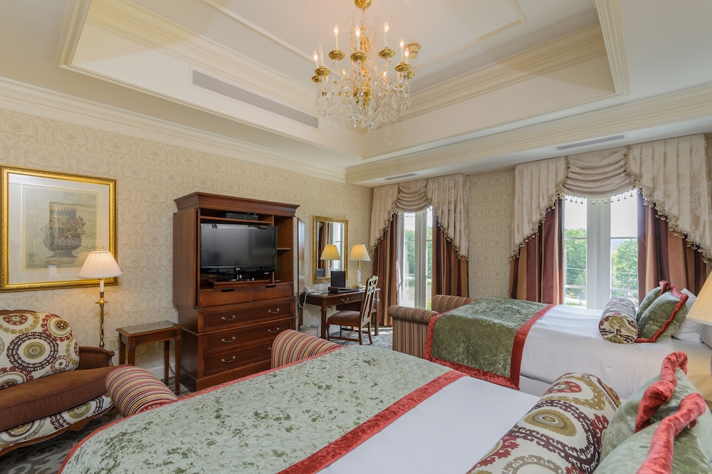 Nemacolin Woodlands Resort 24/76