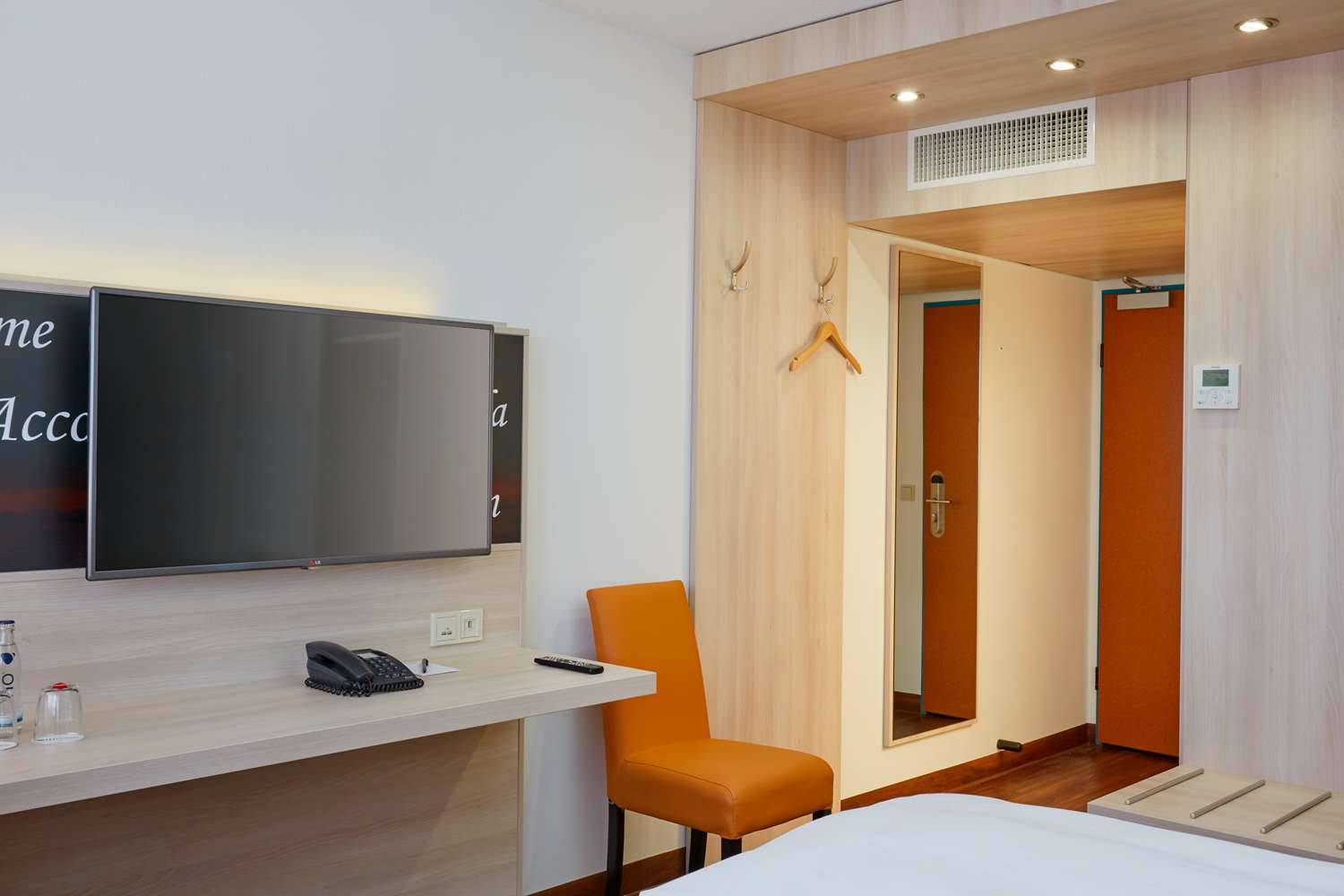 H Hotel Stuttgart Herrenberg 53/63