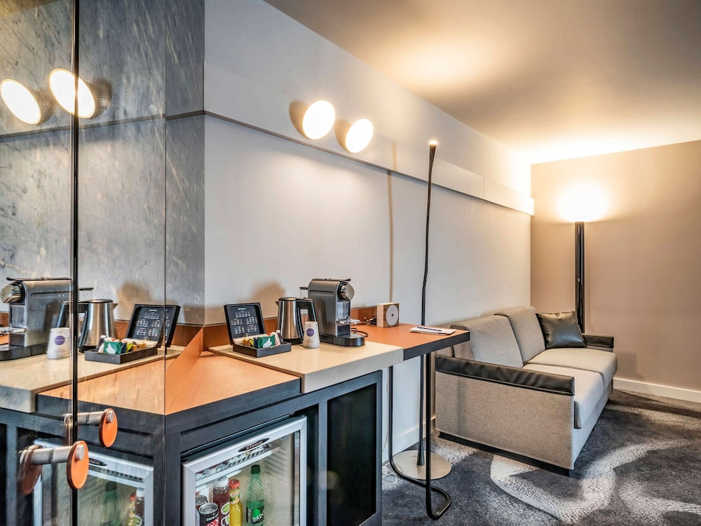 NOVOTEL BEAUNE 59/73