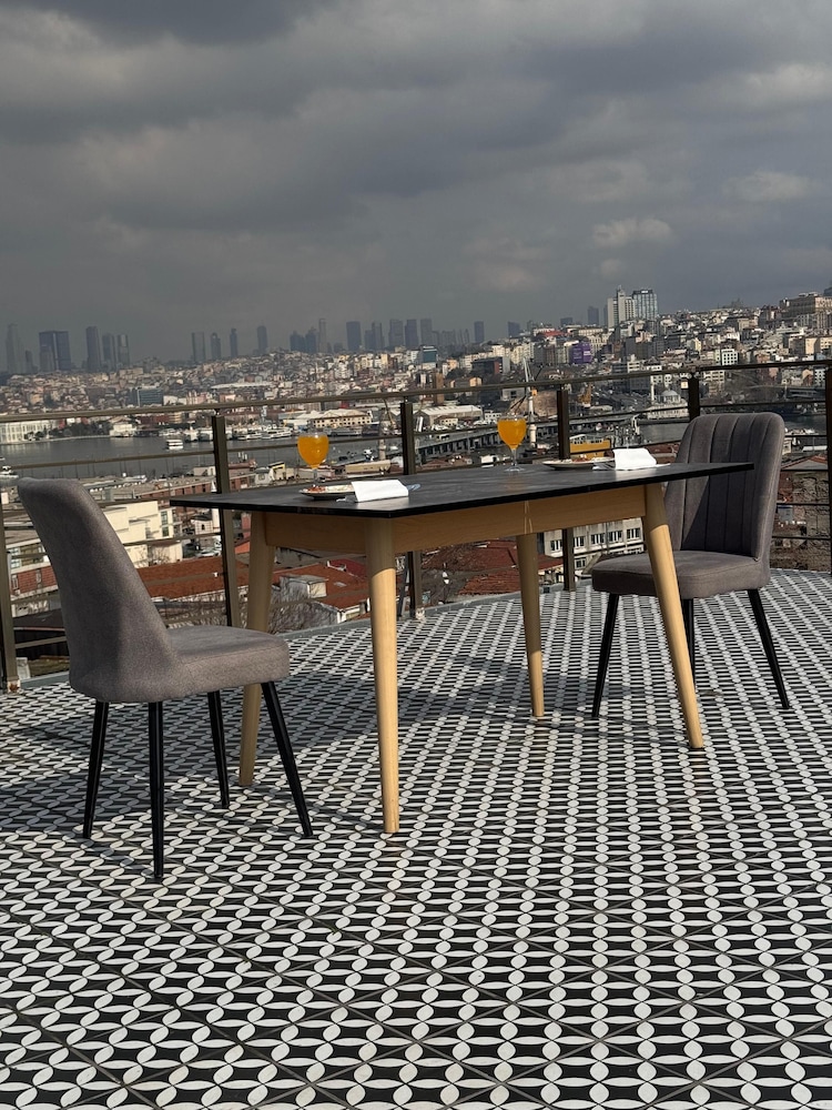 Mar Boutique Apartment 31/33