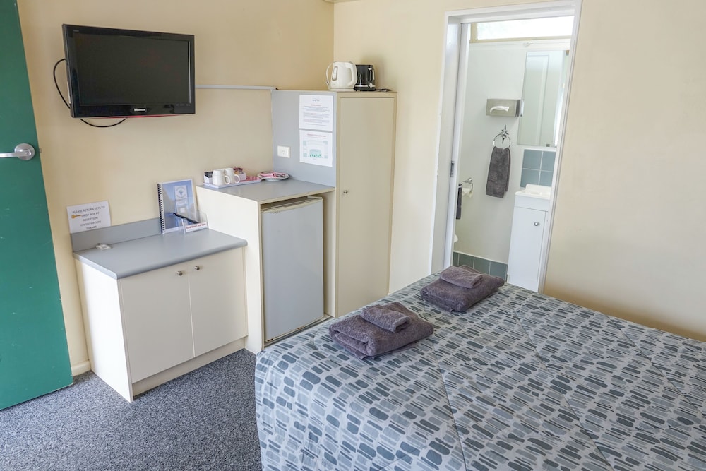 BAIRNSDALE MAIN MOTEL 14/27