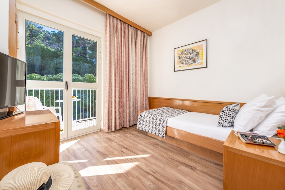 Splendid Hotel Dubrovnik 12/78