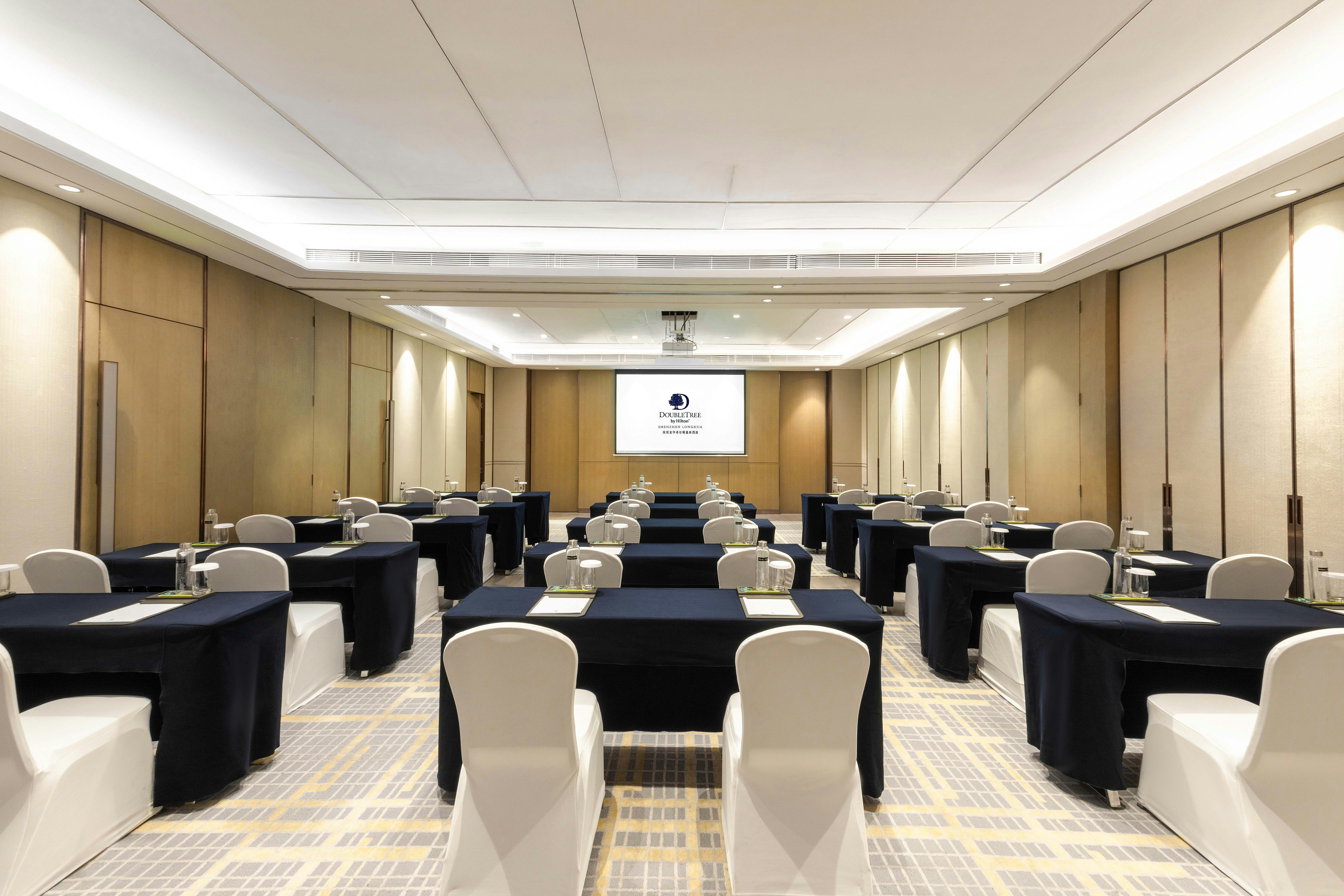 Doubletree By Hilton Shenzhen Longhua 67/76