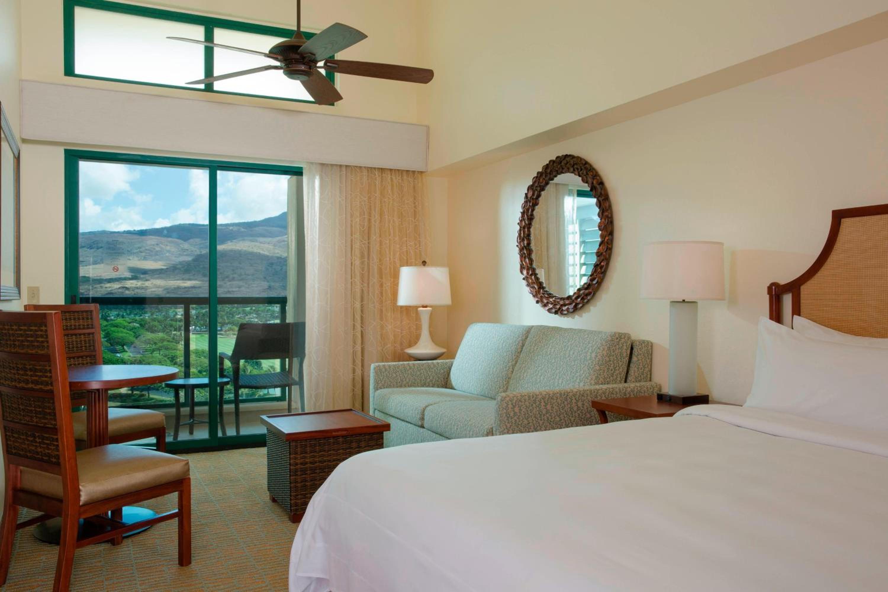 2 Bedrooms, Penthouse, Villa, Mountain View