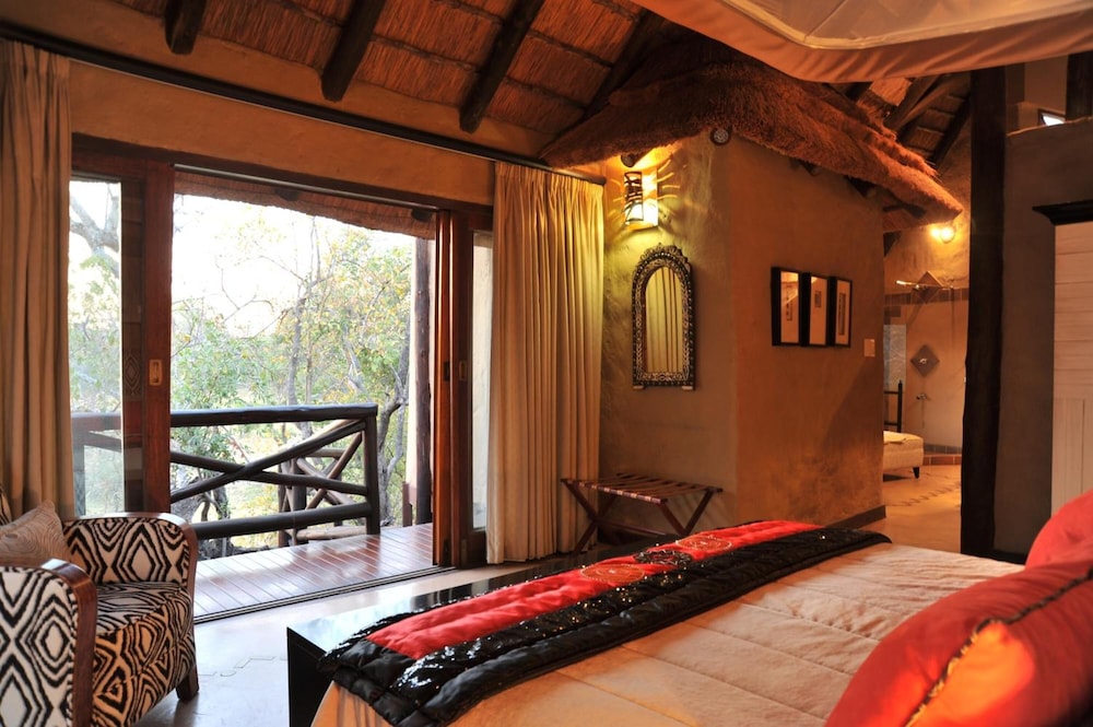 Lukimbi Safari Lodge 4/49