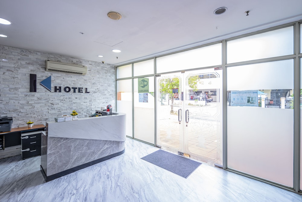 K Hotel 12 4/16