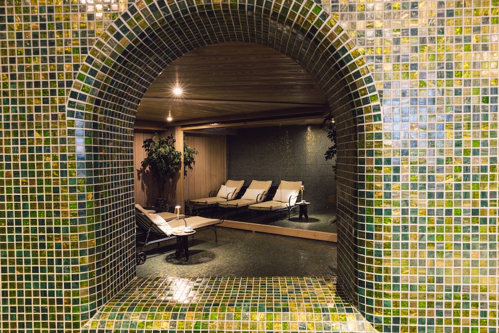 Hotel Auren 26/48
