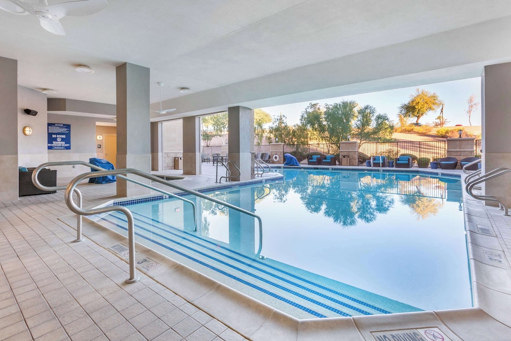Drury Inn & Suites Phoenix Tempe 25/50