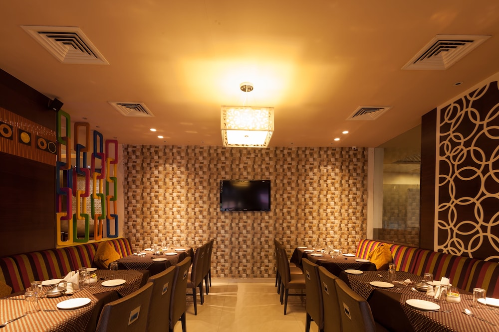 Ginger Mumbai Andheri (MIDC) 54/60