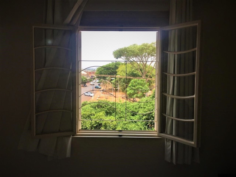 Hotel Domus Ituverava 3/41