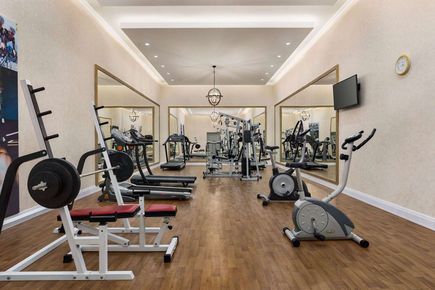 Ramada By Wyndham Shymkent 8/21