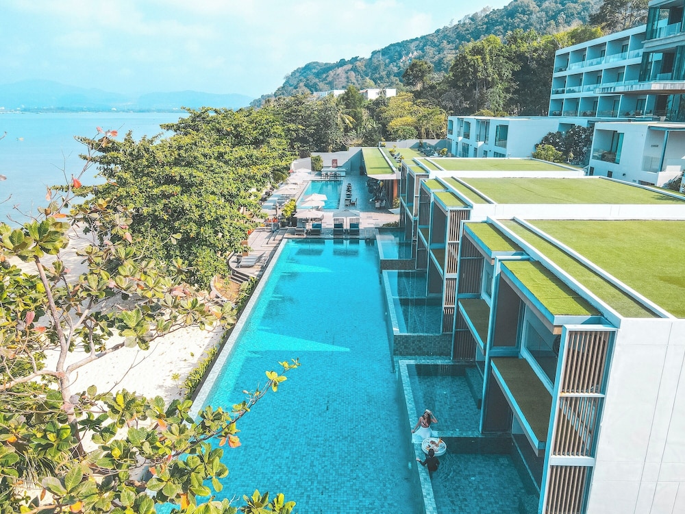 My Beach Resort Phuket 42/68