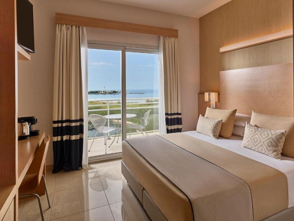 GranSerena Hotel 22/62