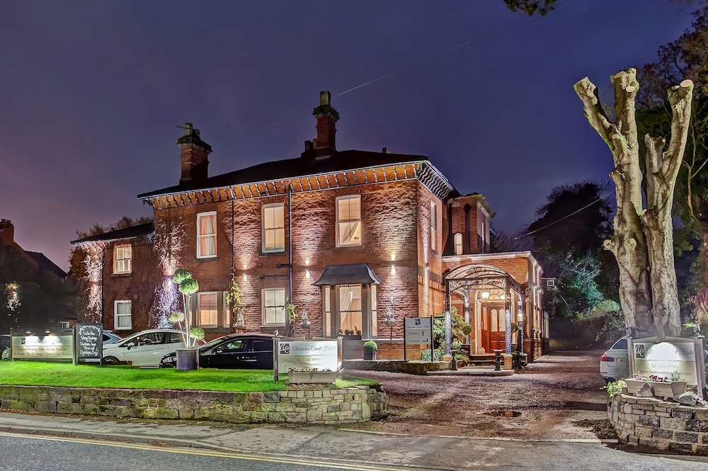 The Alexandra Court Hotel 2/37