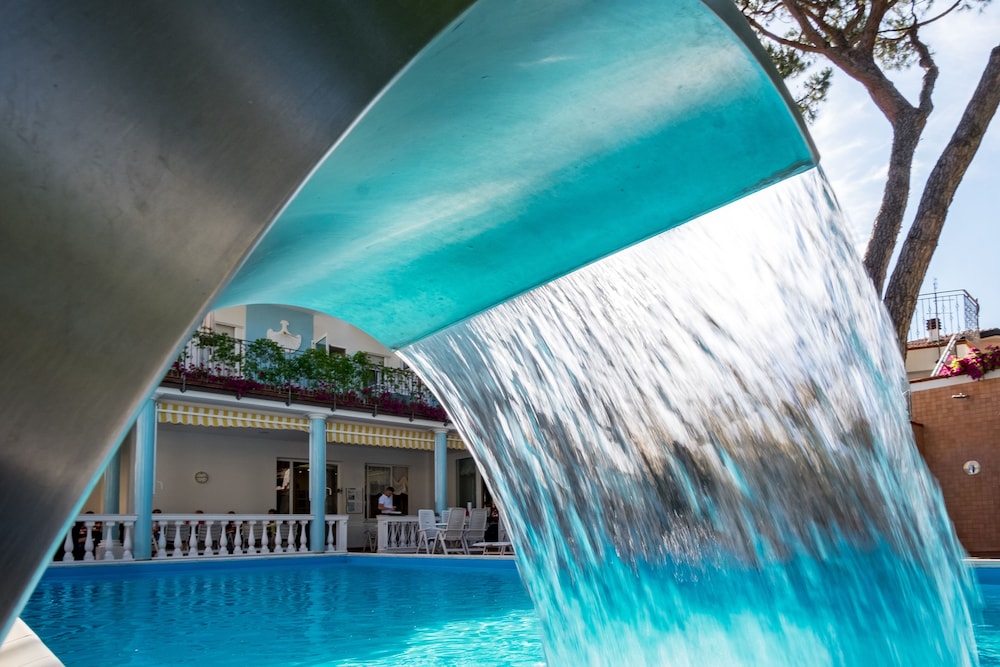 Hotel Villa Dei Fiori 53/56