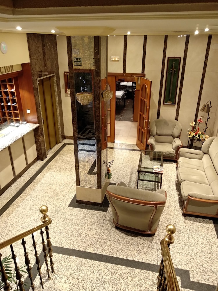 Hotel La Maruxina 16/32