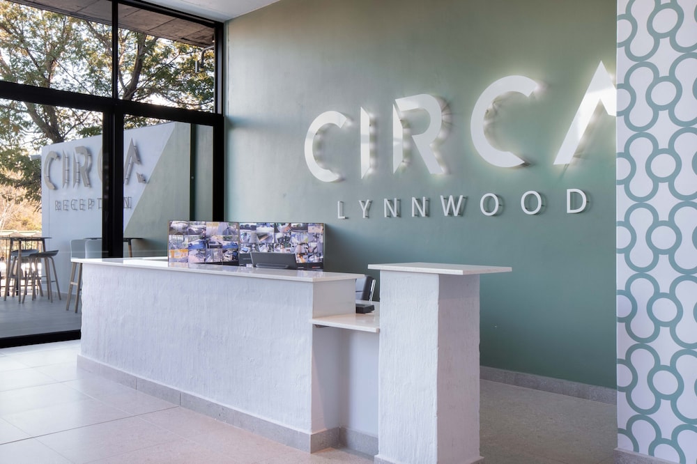The Circa Aparthotel by Totalstay 4/45