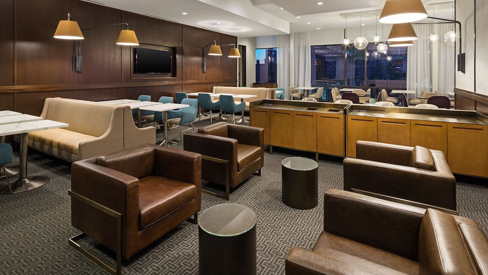 Hyatt House Jersey City 44/68