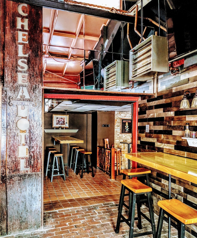 Chelsea Pub & Inn 32/50