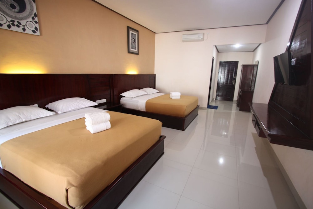 Suka Beach Inn 13/65