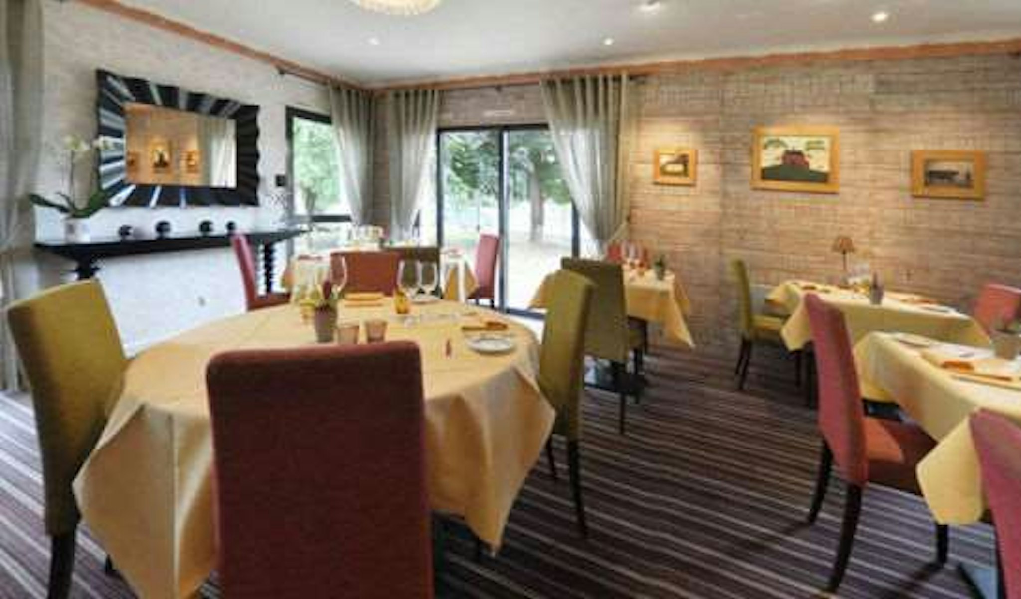 Hotel Restaurant Crystal 3/5