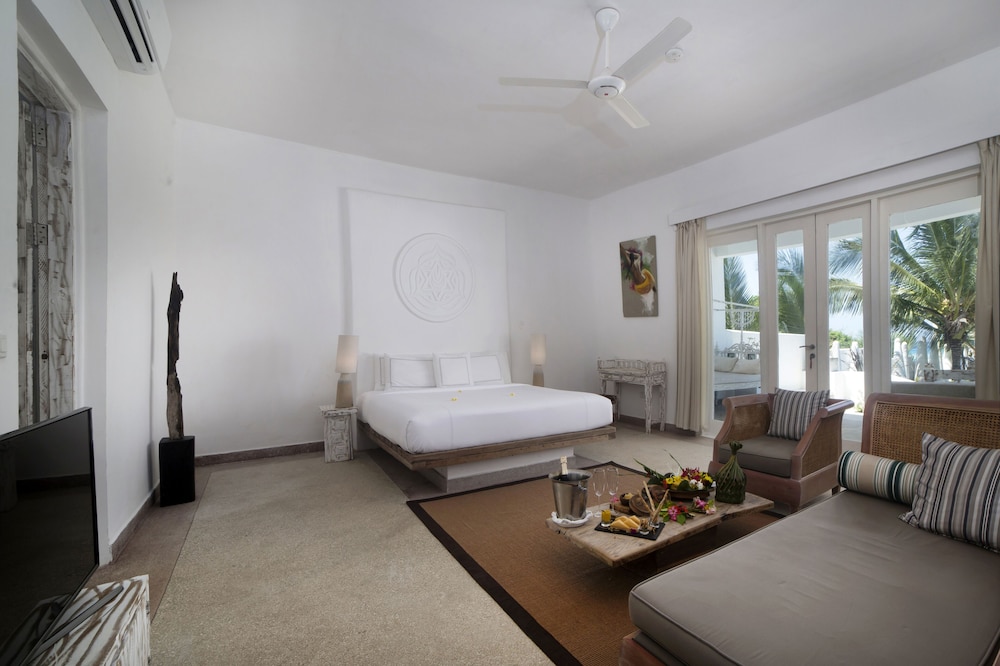 The Aiyana Resort and Spa 6/50