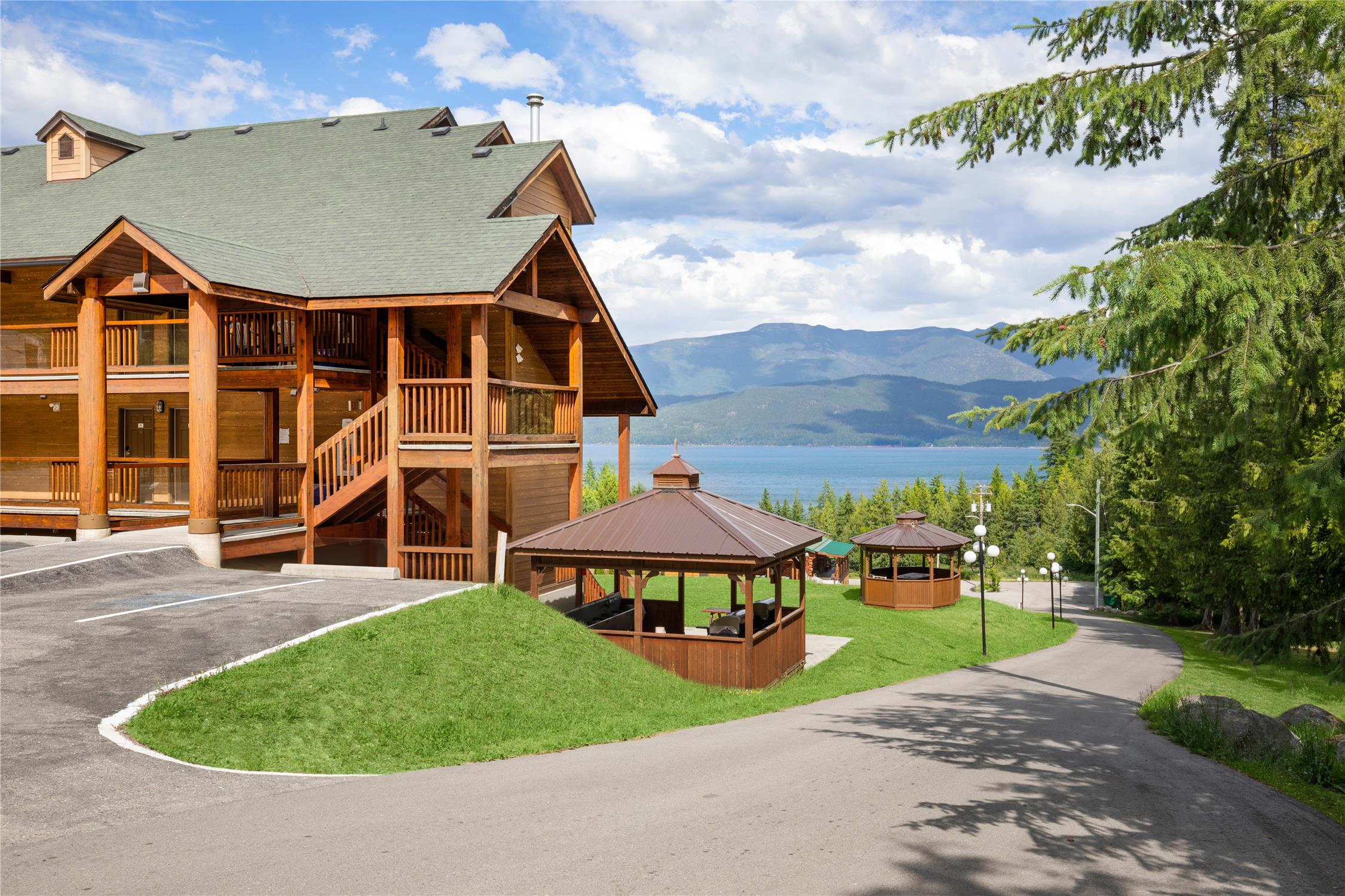 Kootenay Lakeview Resort, BW Signature Collection 11/11
