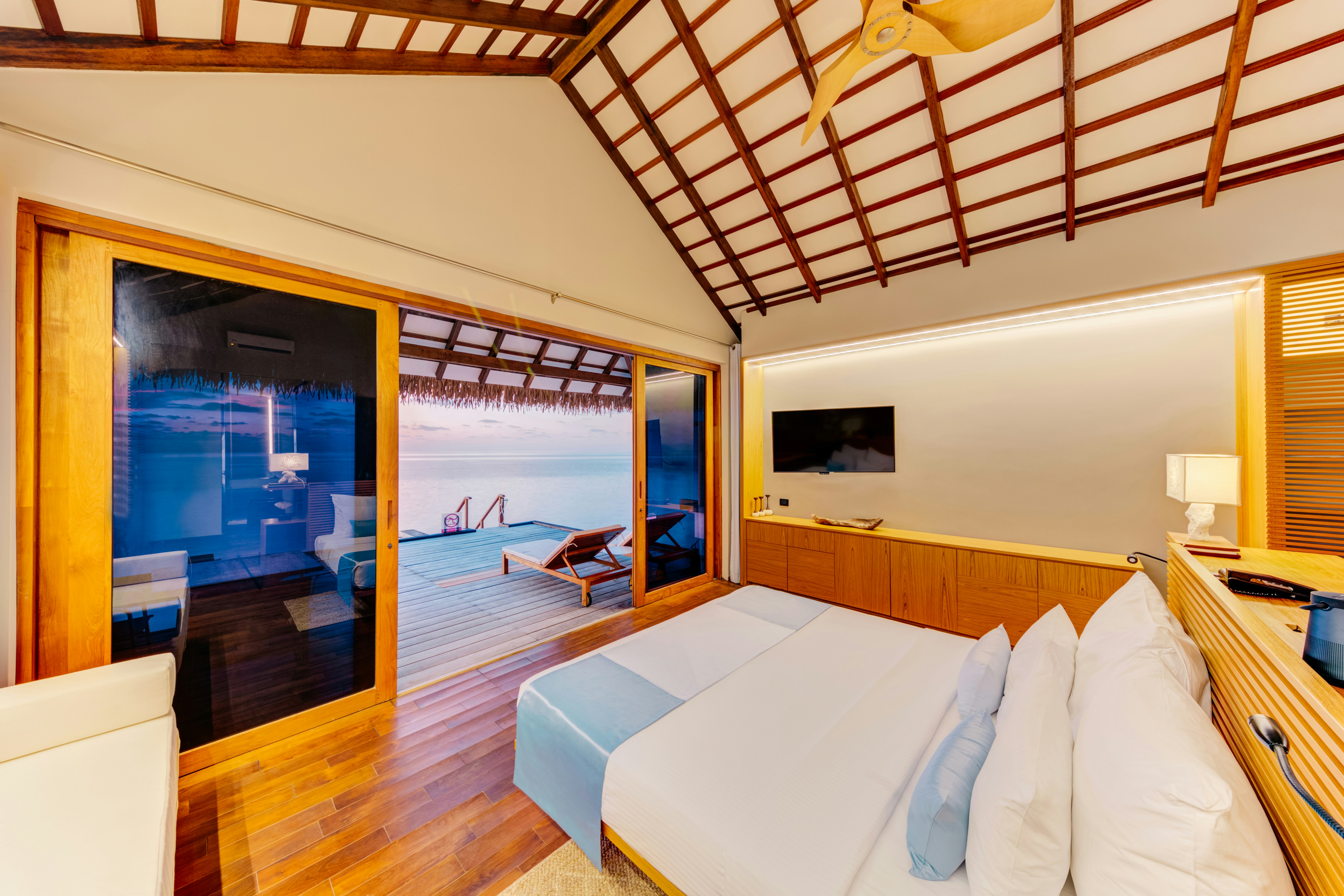 Water Bungalow, Sunset, Hot Tub