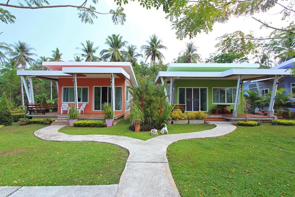Maikhao Home Garden Bungalow 47/61