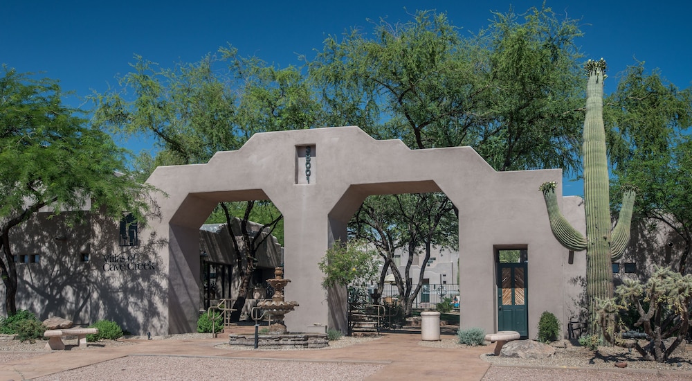 Villas of Cave Creek 2/42