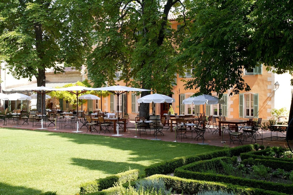 Hostellerie De L'abbaye De La Celle 41/50