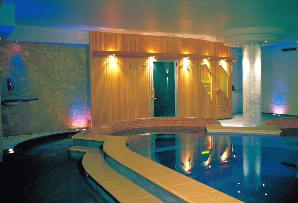 HOTEL SPA LA TERRASSA 26/48