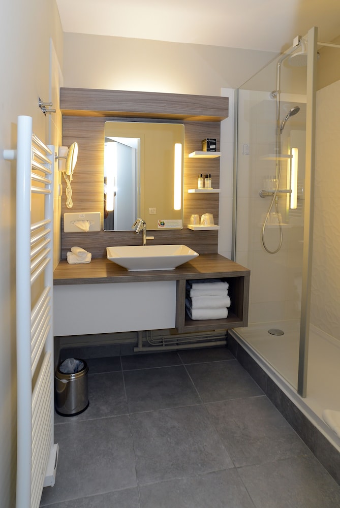 Clos St Eloi, The Originals Relais 10/51