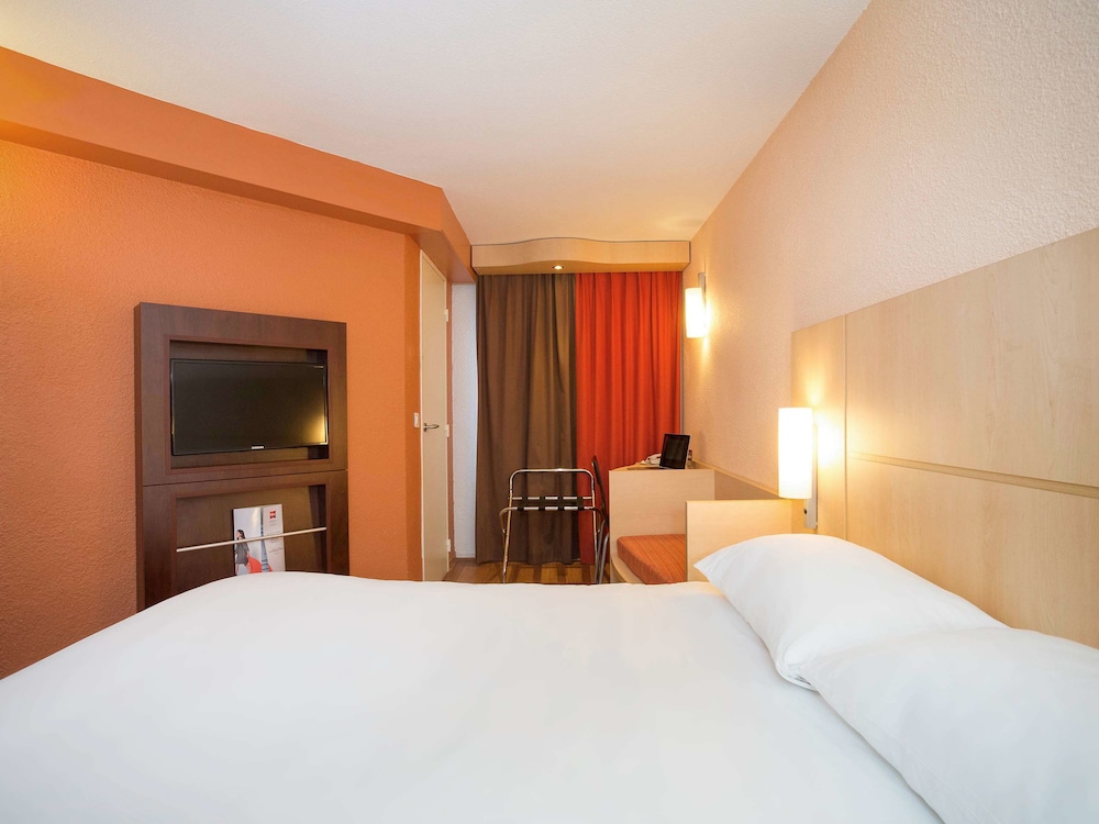 ibis Cannes Centre 12/61