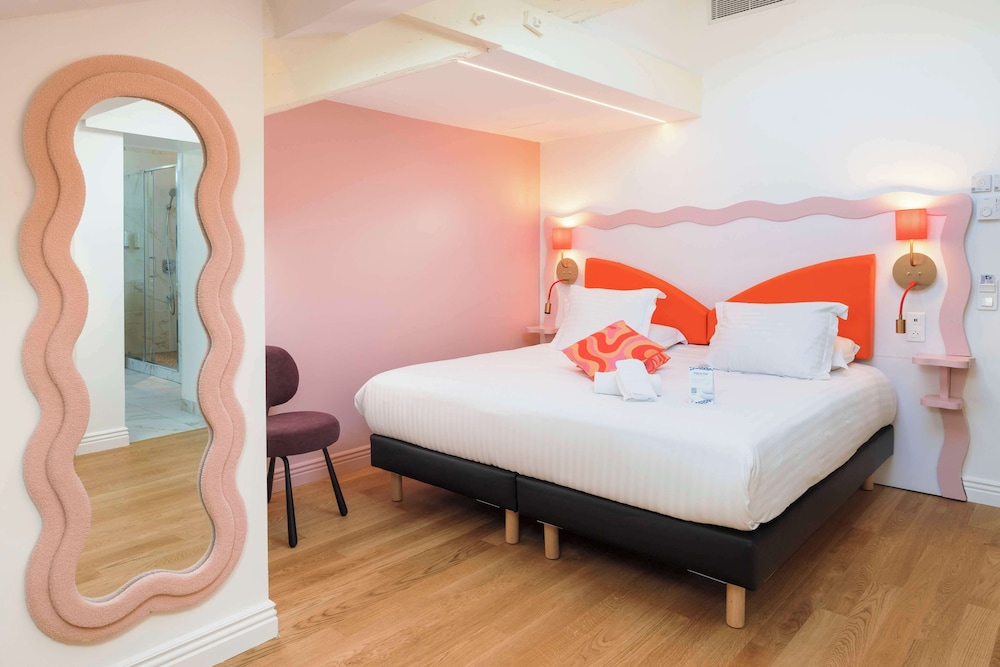 CLASSIC, DOUBLE BED