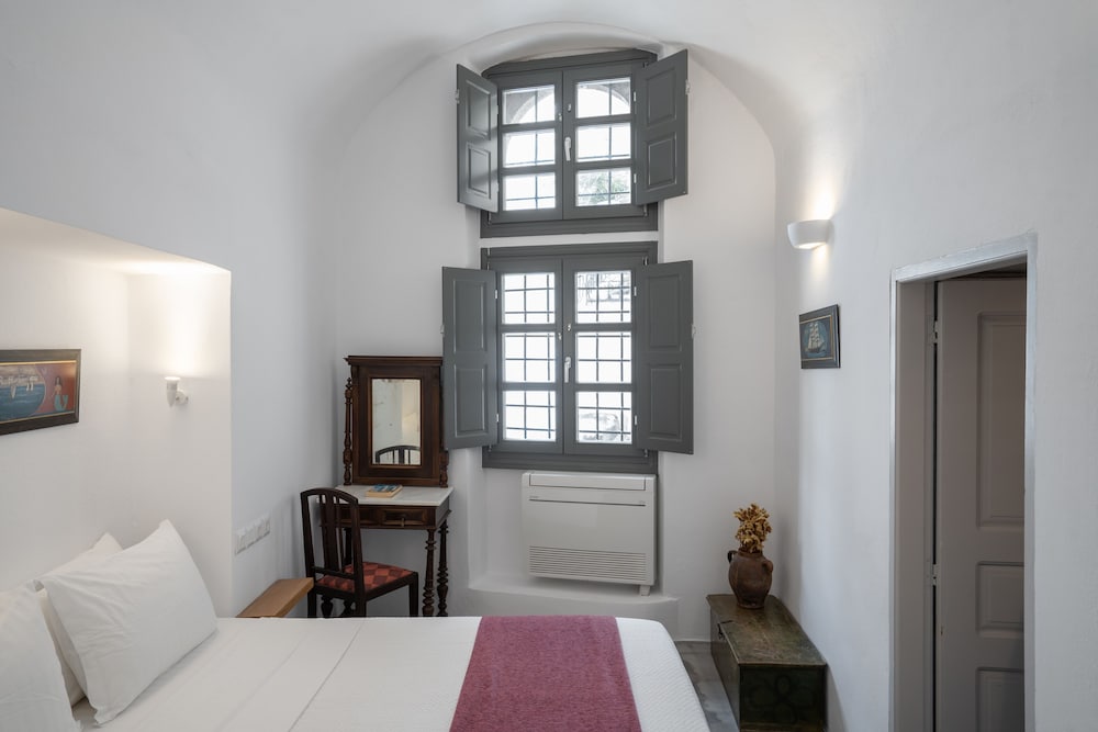 Kastro Mansion 6/50