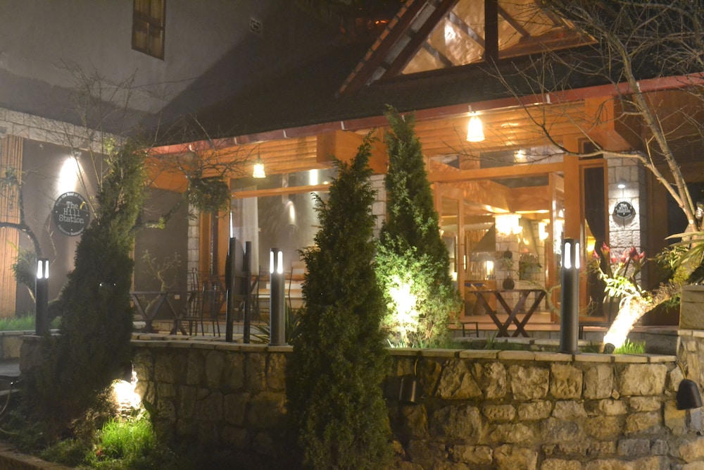 The Hill Station Boutique Hotel 4/20