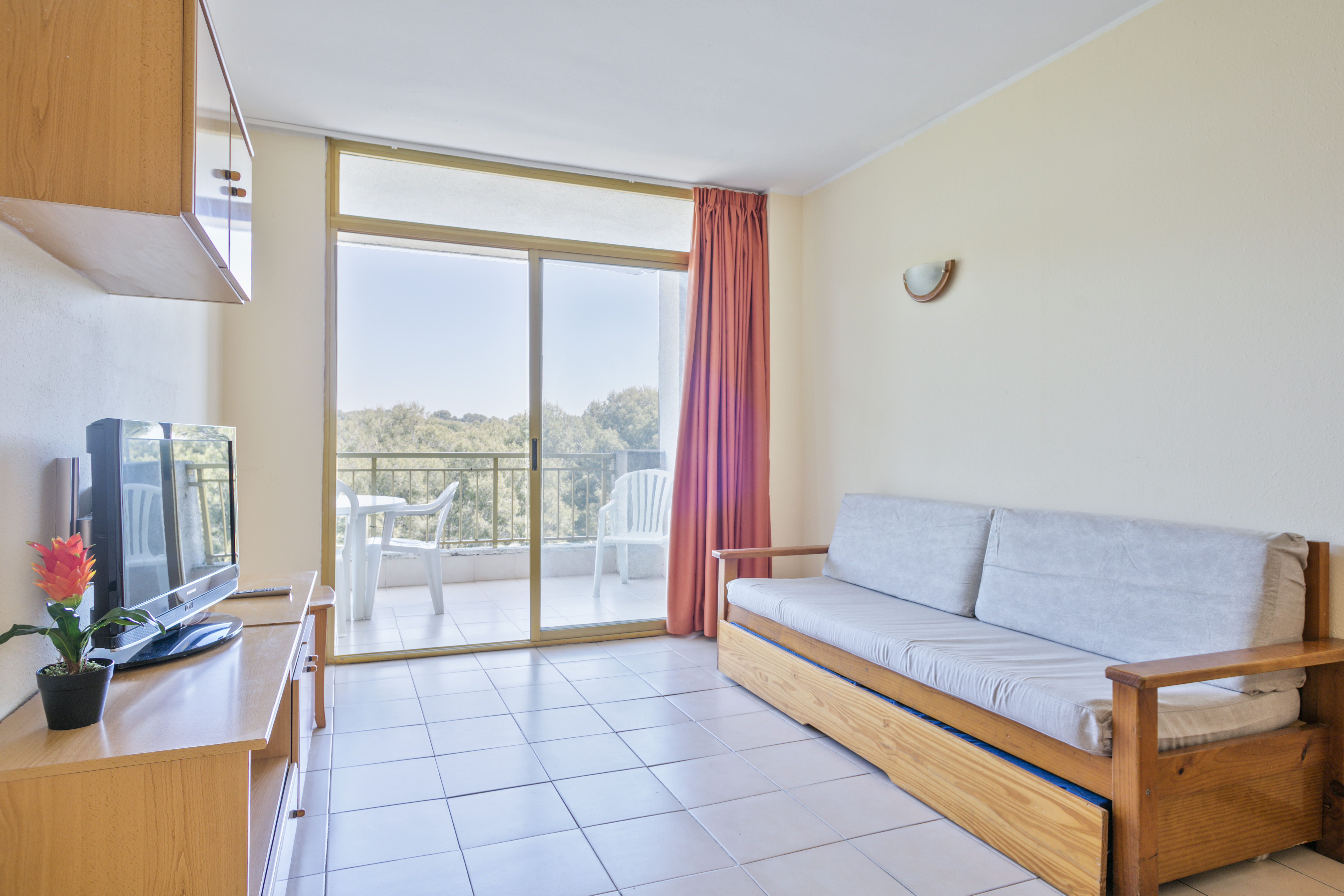 C&B APARTAMENTO CATALUNYA 92 5/17
