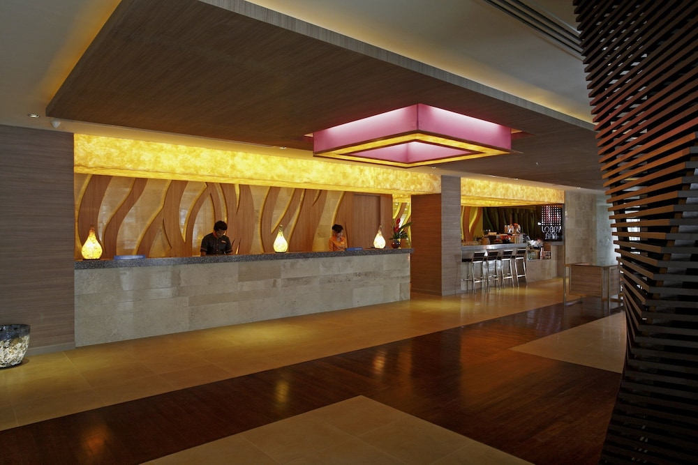 Centara Pattaya Hotel 13/59